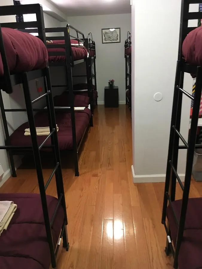 Be Local Chinatown Hostel New York