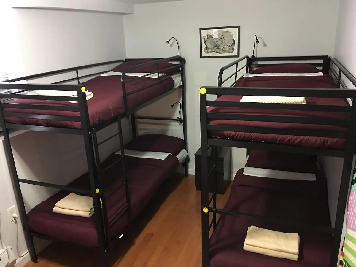 Be Local Chinatown Hostel New York